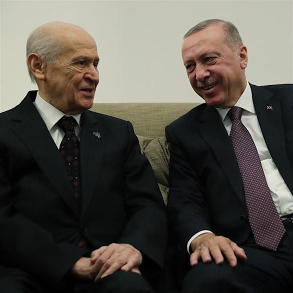 Cumhurbaşkanı Erdoğan ile Bahçeli TBMM'de bir araya geldi