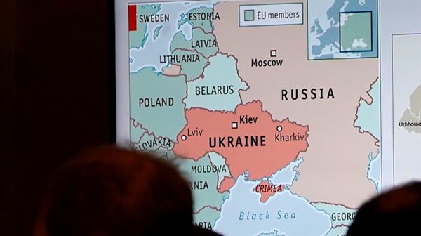 Top Ukrainian diplomat slams Apple over Crimea maps