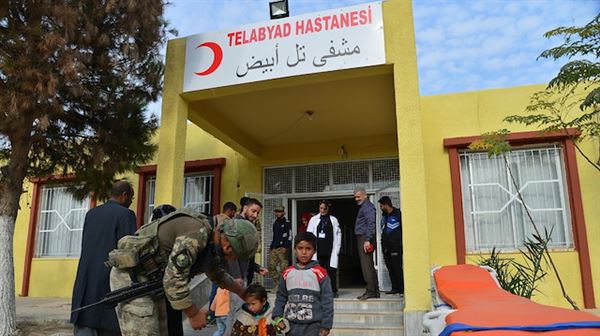 تركيا تنهي صيانة مشفى 'تل أبيض' بعد حرقه من 'ي ب ك'