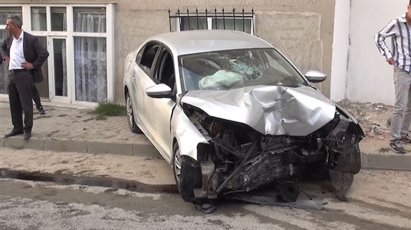 İstanbul Esenyurt'ta misafirliğe gelen dayısının otomobilini kaçıran…