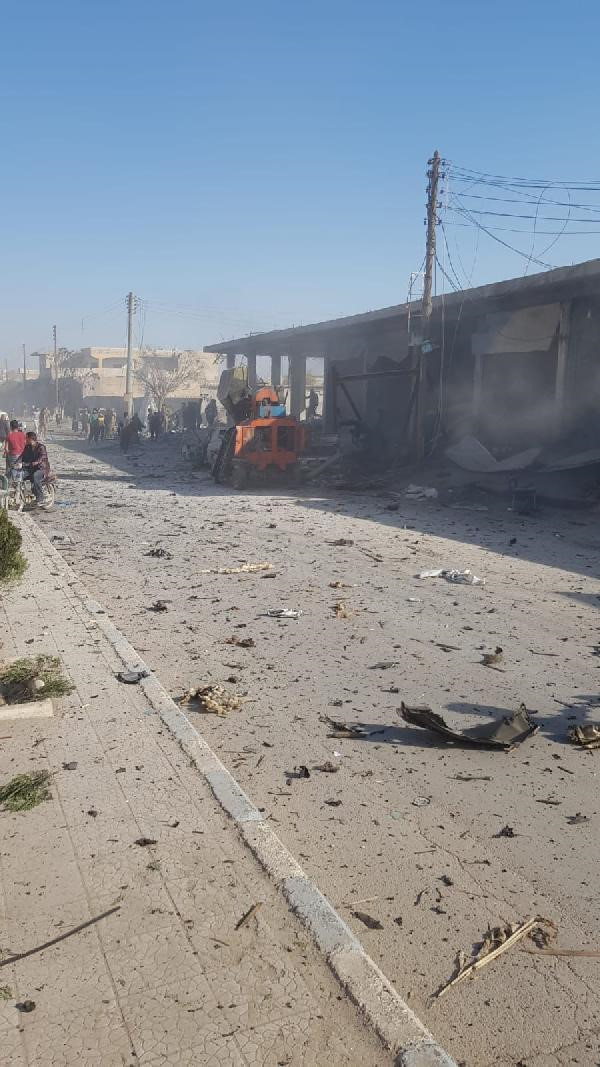 Tel Abyad'da bomba yüklü araç patlatıldı: İlk belirlemelere göre 3…