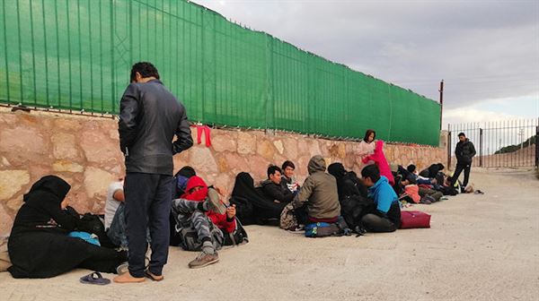 ضبط 205 مهاجرين غير نظاميين شمال غربي تركيا