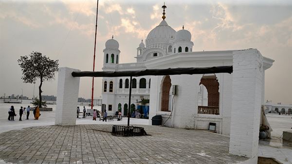 Babri Mosque, Lahore Gurdwara: Legal parallels, different outcome