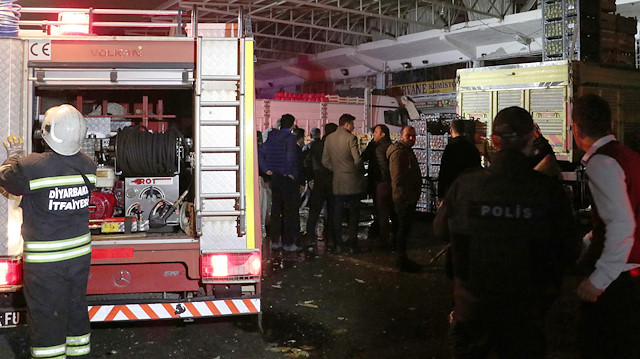 Diyarbakır'da haldeki bir iş yerinde patlama: 3 kişi yaralandı