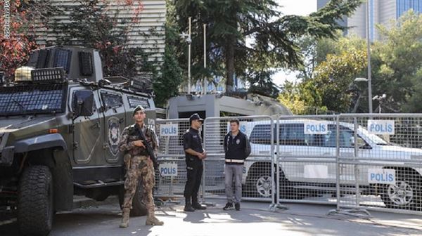 السلطات التركية توقف 17 أجنبيًّا لصلتهم بـ'داعش' الإرهابي