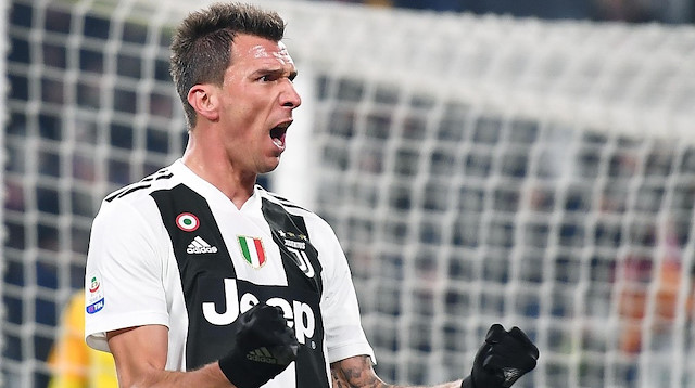 Mario Mandzukic Manchester United yolunda