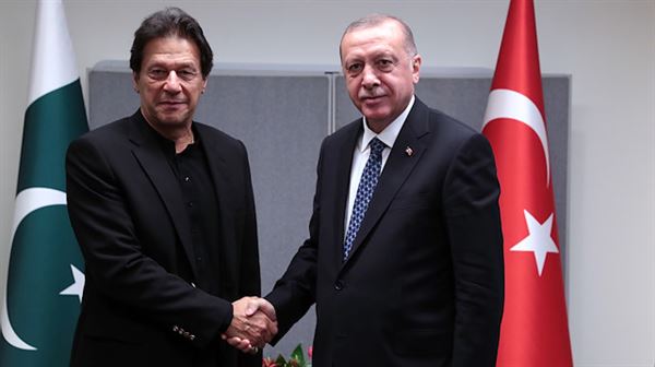 Erdoğan helps Pakistan escape huge penalty: PM Khan