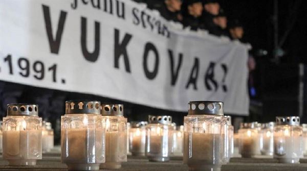 Croatia commemorates Vukovar massacre