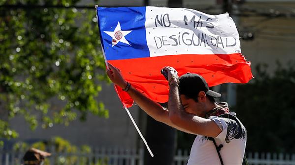 Chile to probe nearly 2,700 cases of human rights abuse