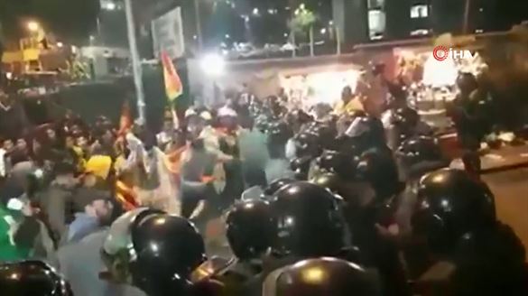 Bolivya’da Morales destekçileri sokaklarda