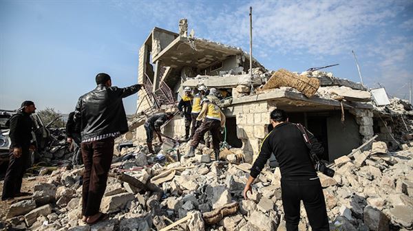 Russian airstrikes kill 3 civilians in Idlib, Syria