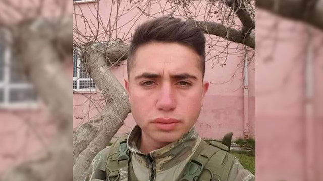 Barış Pınarı Harekatı'ndan acı haber: Kahraman askerimiz Ahmet Topçu şehit oldu