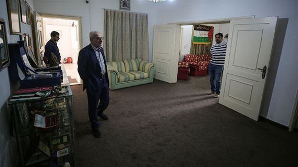 منزل عرفات بغزة.. مقتنياته تكشف يومياته