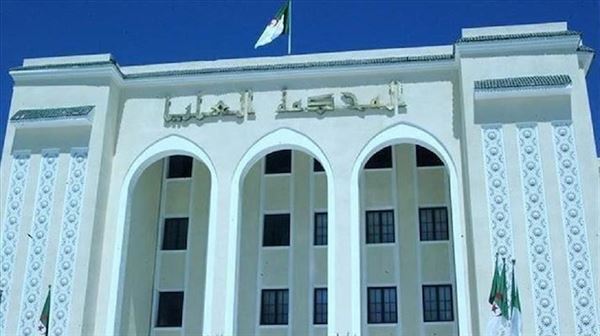 الجزائر.. أحكام سجن بحق متهمين في فاجعة 'الأطفال الرضع'