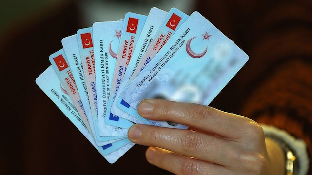 AK Parti'den kanun teklifi açıklaması: Ad-soyad değişikliği ve yeşil pasaport sürelerine düzenleme