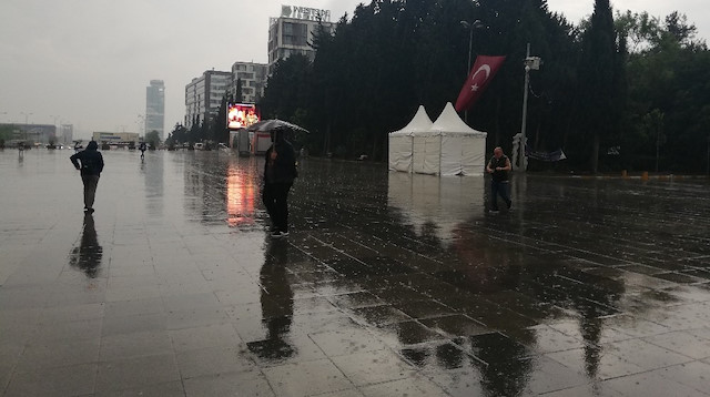 Meteoroloji'den İstanbul için son dakika uyarısı: Yarına dikkat