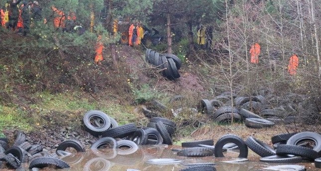 Tires found in Istanbul pond to be recycled