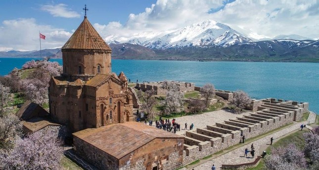 Akdamar Church introduced to London in exhibition