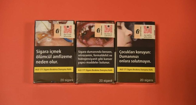 Turkey switches to plain packaging to deter smokers
