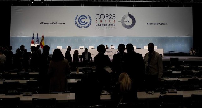 Longest UN climate talks end with no deal on carbon markets