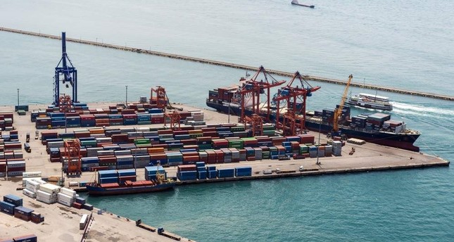 11-month exports hit over $165B, foreign trade gap narrows by 51.8%25