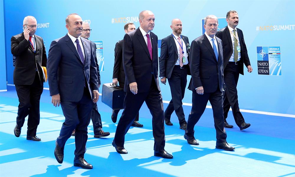 Cumhurbaşkanı Erdoğan NATO Liderler Toplantısı için Birleşik Krallık'a…