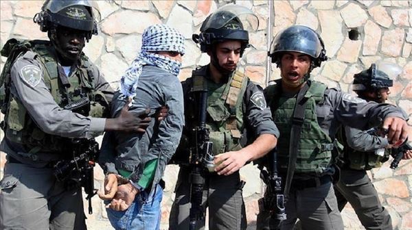 Israeli army raids West Bank, detains 15 Palestinians