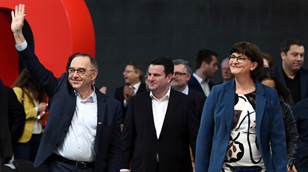 Germany's SPD slip in polls after choosing new leftist leaders
