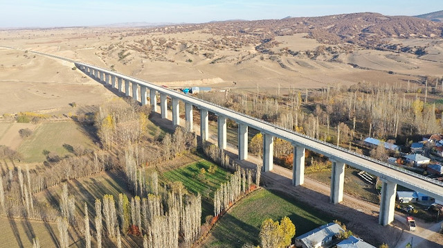 Sivas-Ankara Yüksek Hızlı Tren Projesinde ilk deneme sürüşü aralık ayı sonunda gerçekleştirilecek