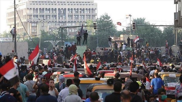 العراق.. آلاف من مؤيدي 'الحشد' يخترقون ساحة المتظاهرين في بغداد