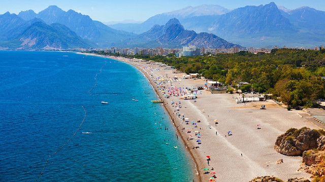 Antalya turizmde yüzde 17 büyüdü