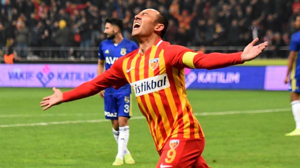 Kayserispor'da kaptanlar kadro dışı kaldı