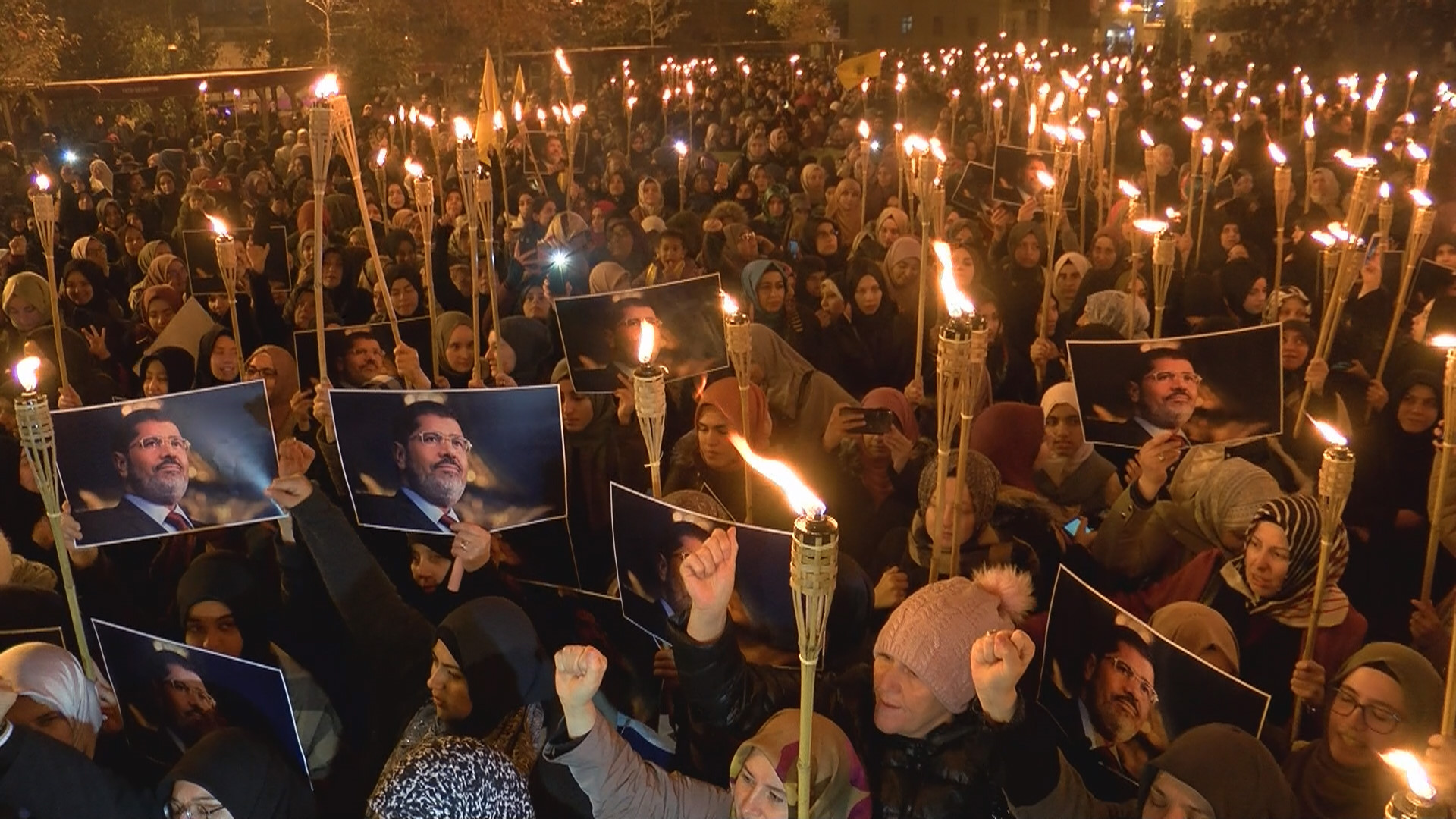 Turkey hosts rally for Egyptian prisoners