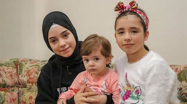 Syrian sisters ask world community to help war victims