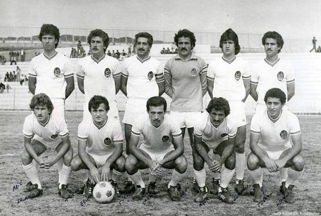 Kaloperoviç döneminde F.Bahçe'den teklif alan Erdoğan, 12 Eylül 1980'den itibaren futbolculuk kariyerine nokta koymuştu.